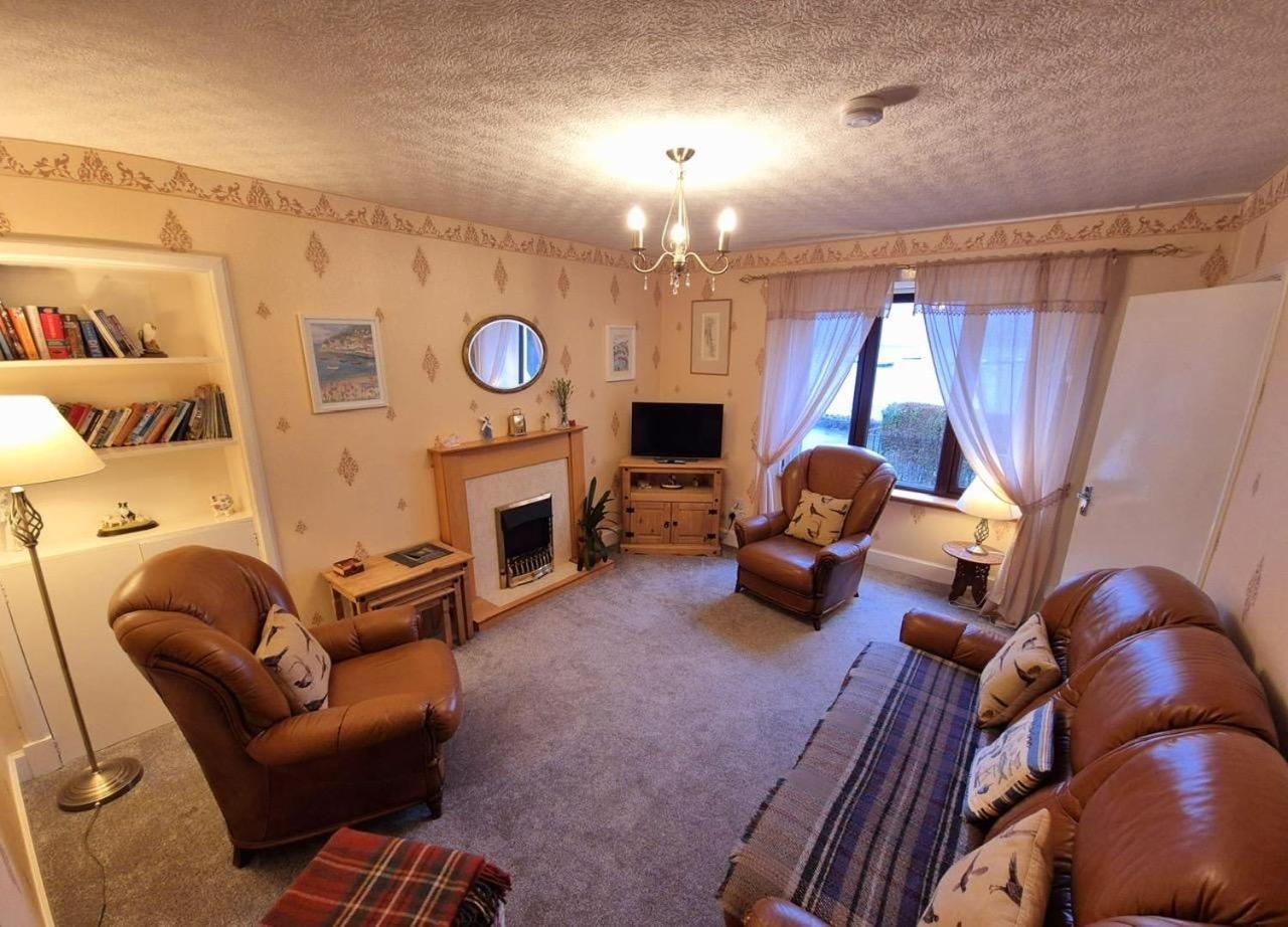 Marine House Holiday Home Портрі Екстер'єр фото